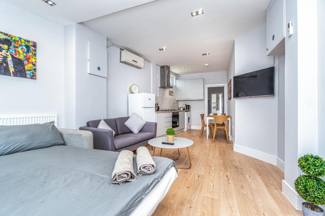 Modern Apartment In East London Exteriör bild
