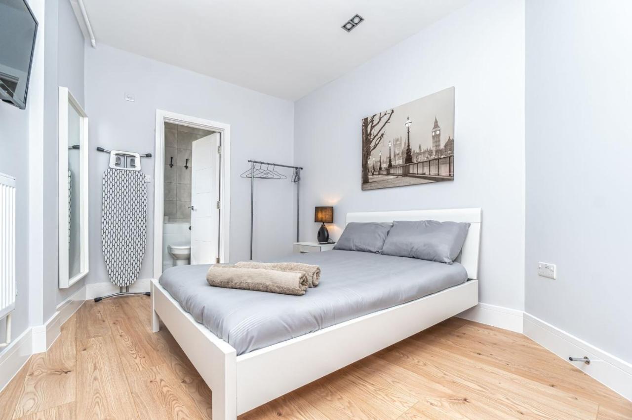 Modern Apartment In East London Exteriör bild